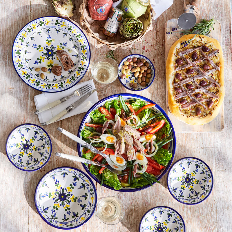 Zauberhafte Salatschüssel: Decken Sie Ihren Tisch im provenzalischen Stil Bild 2