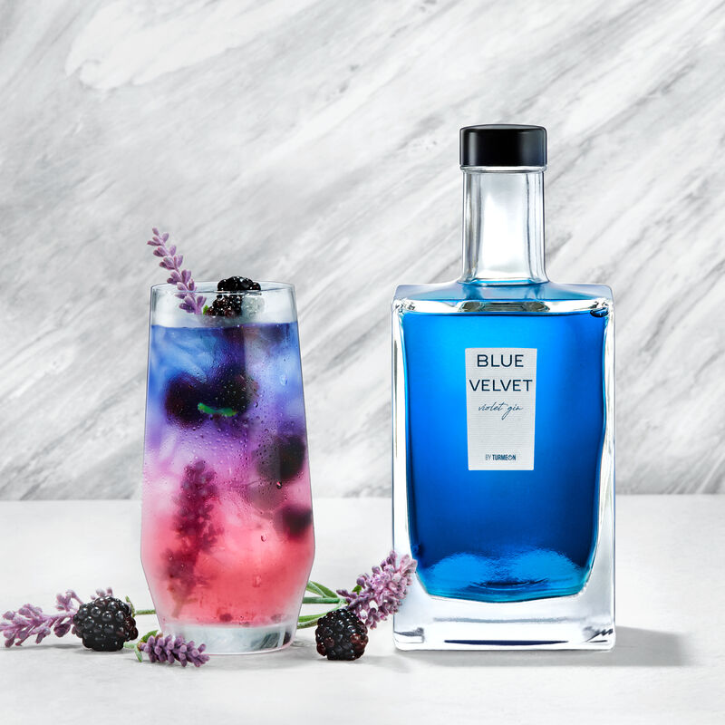 Blue Velvet Gin verndert seine Farbe! Bild 2