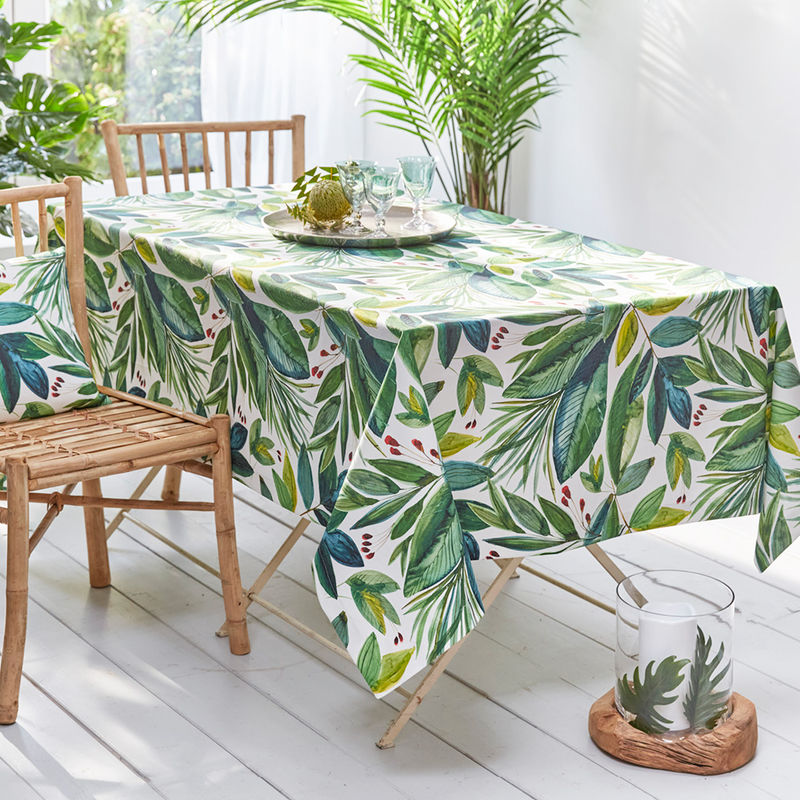 Ausdrucksstarke Tischdecke mit exotischen Tropenblättern