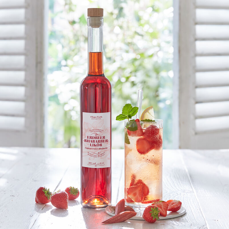 Fruchtig-frische Spezialitt: Erdbeer-Rhabarber-Likr