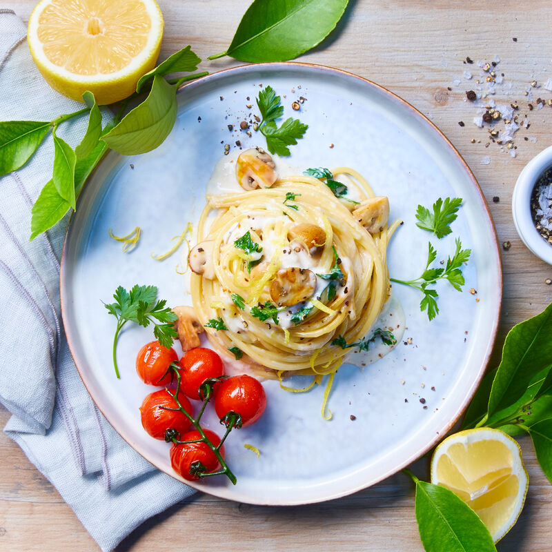 Spaghetti mit Champignon-Zitronensauce