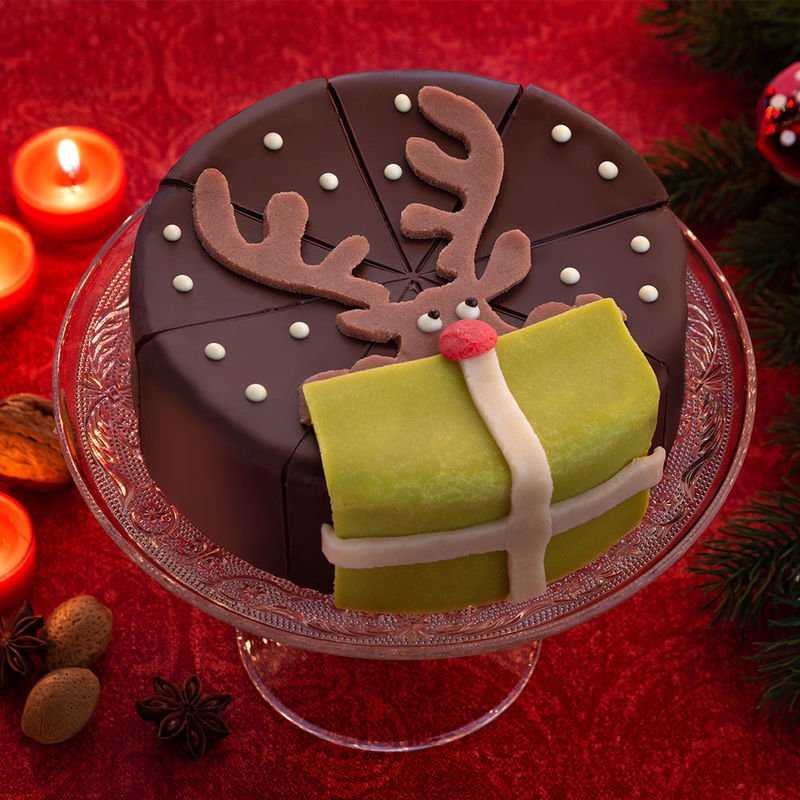 Weihnachtliche Wiener Kaffeehaus-Torte - ein unwiderstehlicher Genuss mit Rentiermotiv
