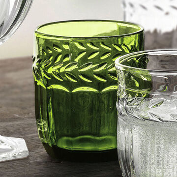 Produktbild fr 'Formschne Wasserglser mit franzsischem Lorbeerdekor'