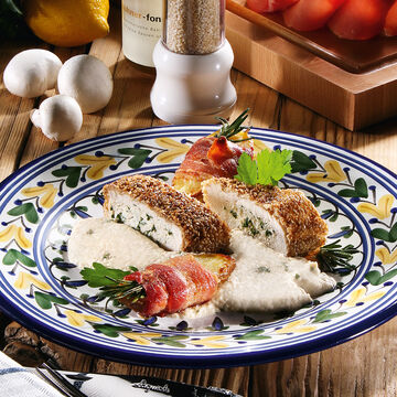Produktbild fr 'Gefllte Hhnchenbrust in Sesamkruste auf Champignonpree mit Bacon-Kruste'