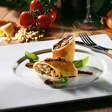 Produktbild fr 'Mangold-Strudel mit Pesto Rosso'