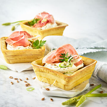 Produktbild fr 'Pikant gefllte Brot-Waffelkrbchen'