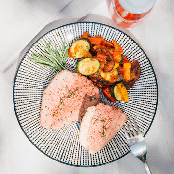 Produktbild fr 'Provenzalische Milchlammkeule mit Ratatouille'