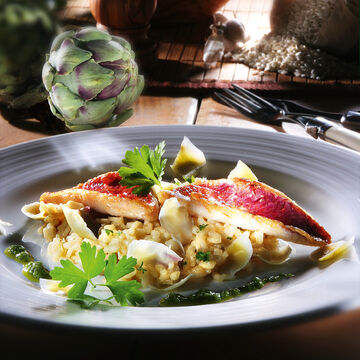 Produktbild fr 'Rotbarben auf Artischocken-Risotto mit Petersilien-Pesto'