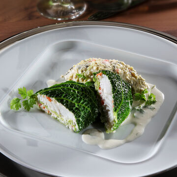 Produktbild fr 'Steinbutt in Wirsing mit Kerbelsauce'