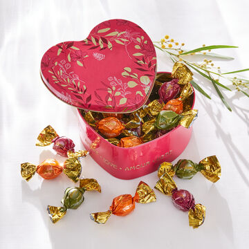 Produktbild fr 'Turiner Fruchtwrfel umhllt von zartschmelzender Schokolade'