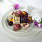 Produktbild f�r 'Handgefertigte Petits Fours liebevoll dekoriert, Petit Four'