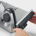 Produktbild fr 'Hochwertige Ganzmetall Elektro-Schneidemaschine passt platzsparend ins Schubfach'