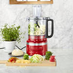 Produktbild fr '2,1 l Food-Prozessor priert, schneidet, raspelt, knetet sogar Teig'