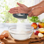 Produktbild fr 'Mehlsieb und -schaufel - 240 ml Inhalt'