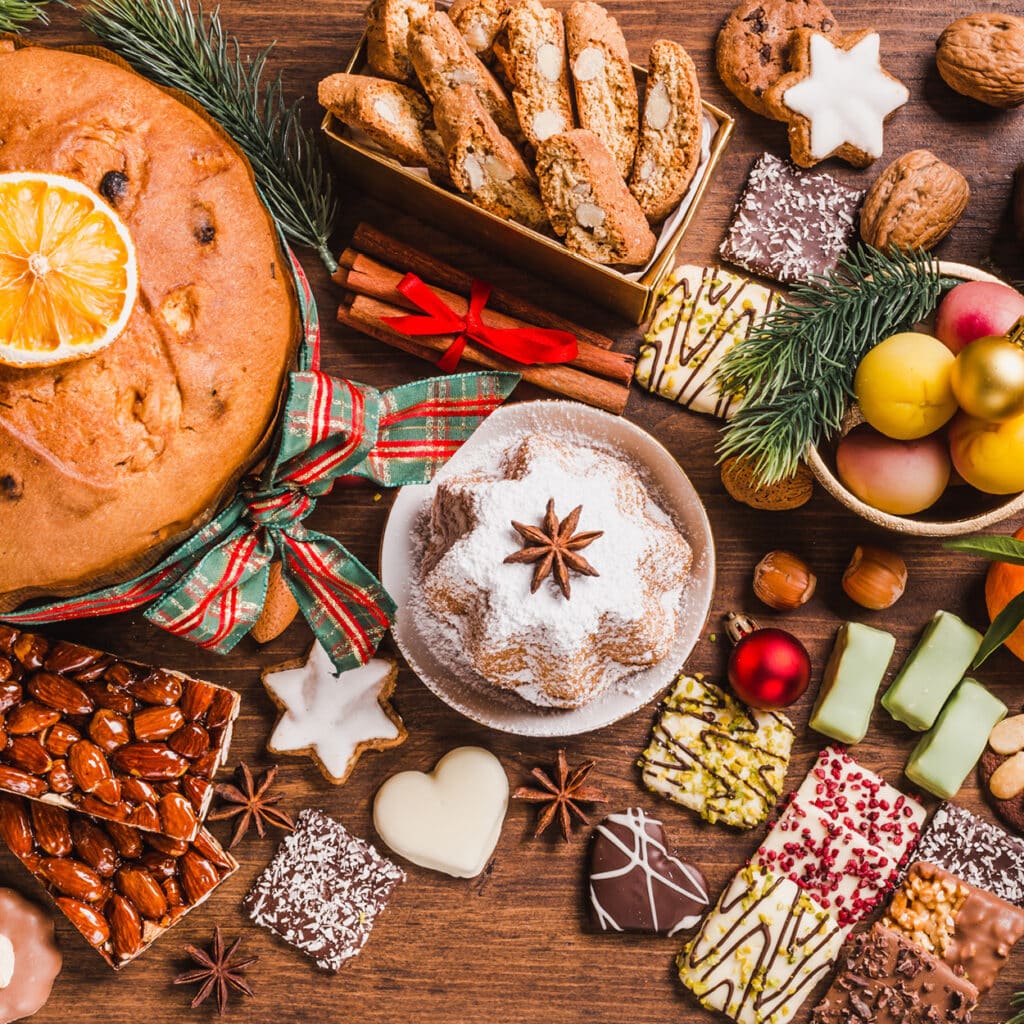 Italienische Weihnachtsleckereien – Panettone, Biscotti, Mandeln und Schokoladenspezialitäten